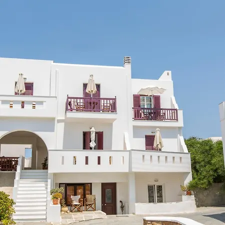 Ξενοδοχείο με διαμερίσματα Welcome Naxos 3*